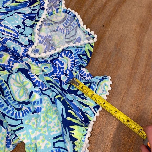 LILLY PULITZER Girls BLUE MULTI-COLOR PRINT SHORT KNIT ROMPER. Size XL (12-14) - Picture 5 of 8